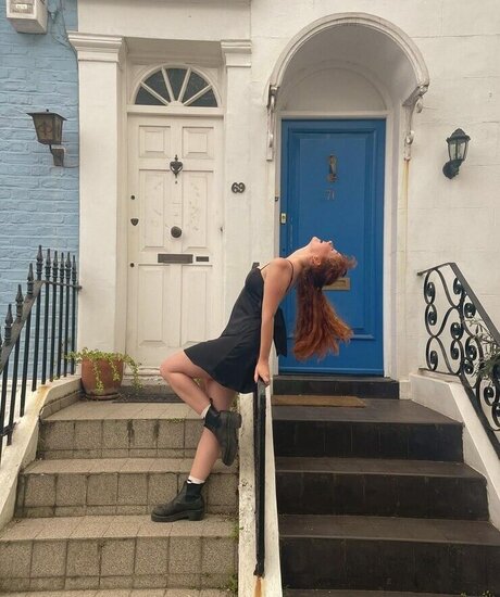 Taylor Richardson nude actress image