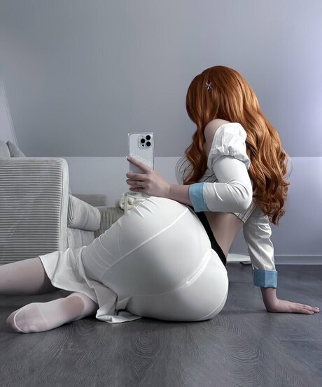 Katanire pornographic model pic