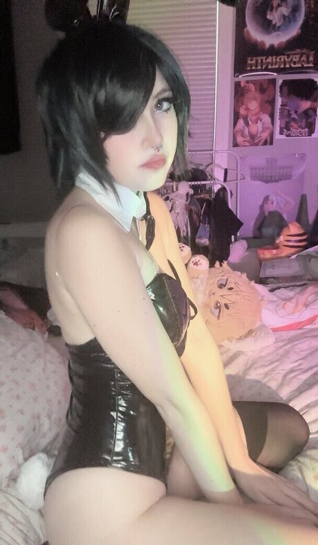 rattled bones model erotic photos