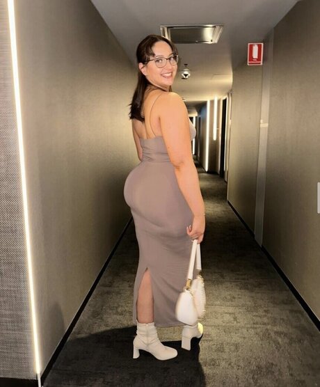 Anakakfit model top archive