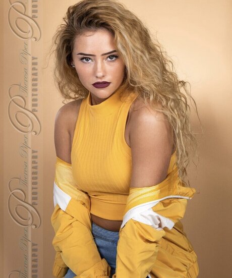 Megan Elizabeth pornstar sexy gallery