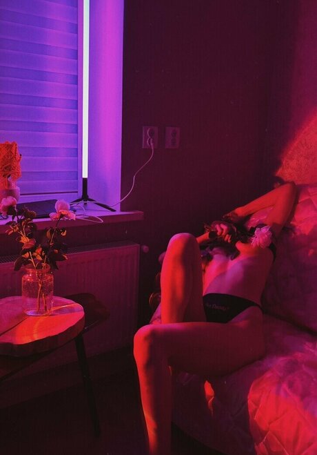 prone onlyfans sexy naked image