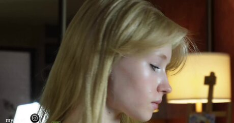 BestBlondiiecb pornstar sexy archive