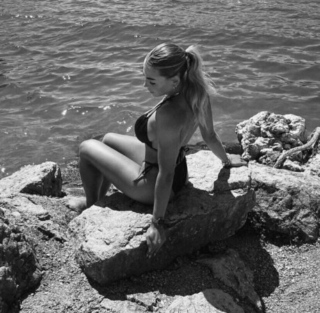 prone onlyfans hot pic