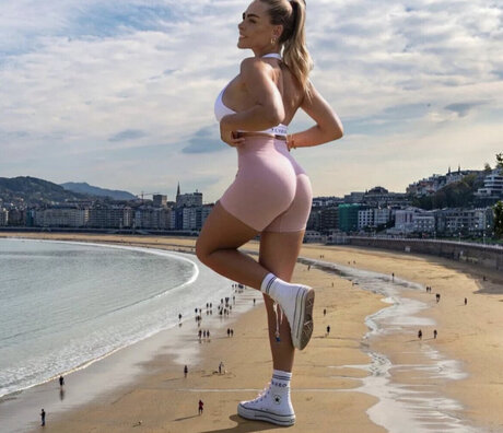 hot wife onlyfans best archive