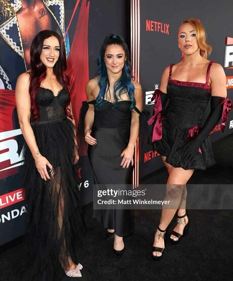 Lyra Valkyria sex actress images