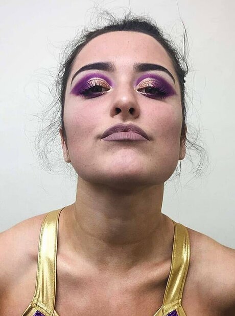 Lyra Valkyria nice model images