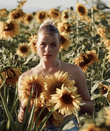 Vallixpauline beautiful model photo