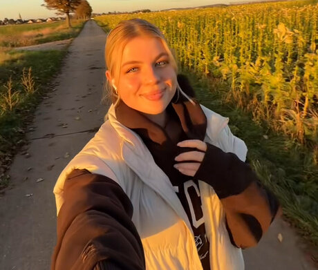 Vallixpauline pornstar erotic image