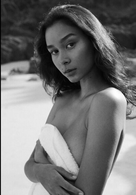 Monica Puddy art model galleries