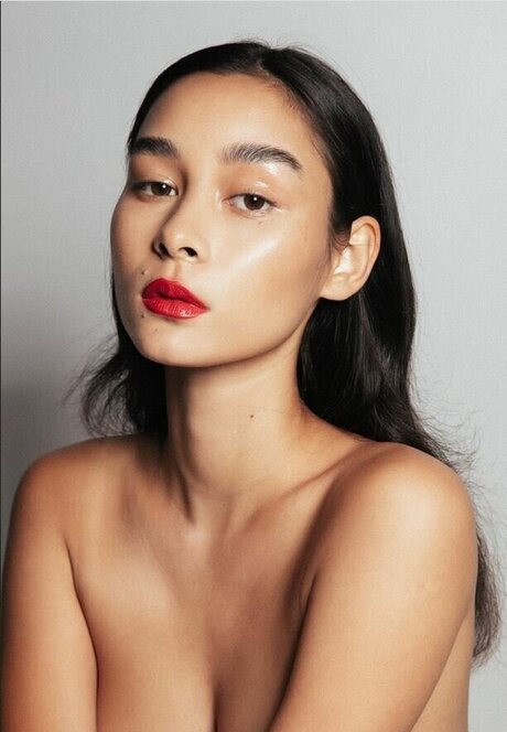 Monica Puddy high quality model pics