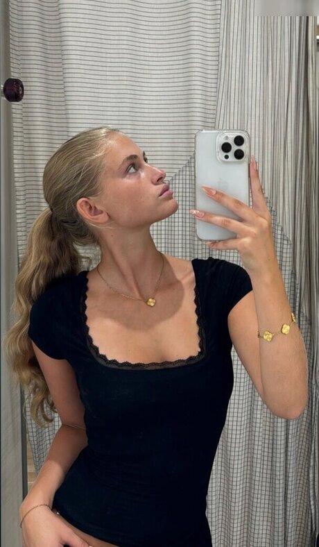 muscle nude onlyfans free nude picture