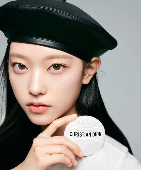 Haerin best star gallery