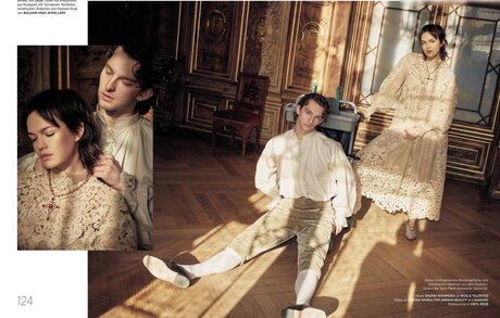 Emilia Sch le pornstar nude images