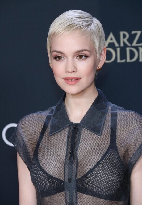 goth trans onlyfans art nude images