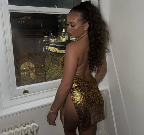 bikini fuck onlyfans porno pic