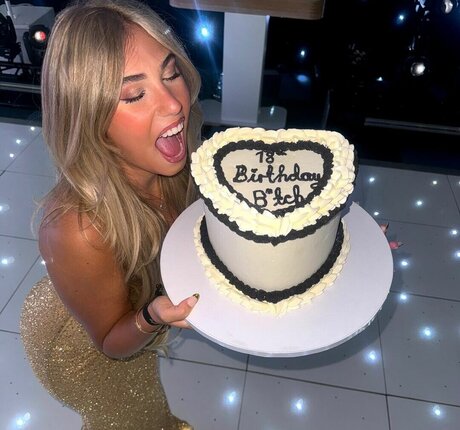 Rosie McClelland xxx pornstar gallery