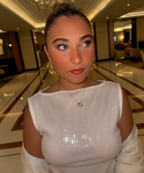 Rosie McClelland model free archive