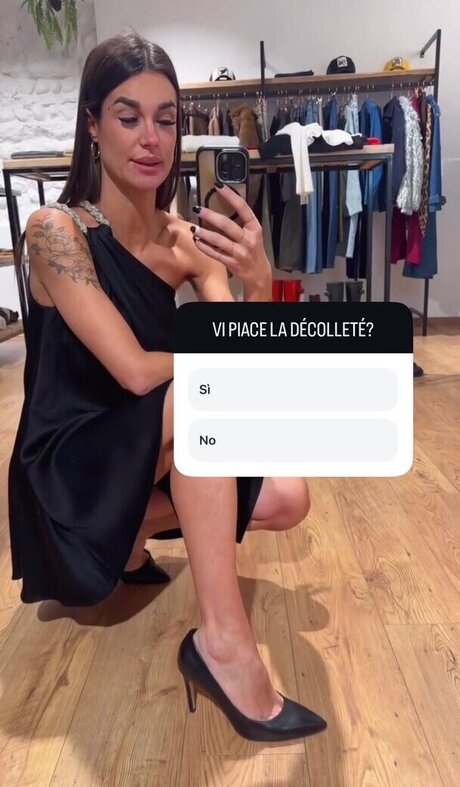 Claudia Magnabosco erotic star photo