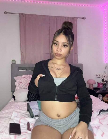 Nyah Marie model porn photo