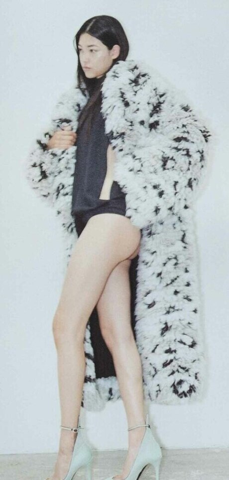 Mika Schneider star hd galleries