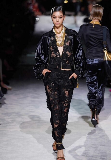 Mika Schneider model perfect photos