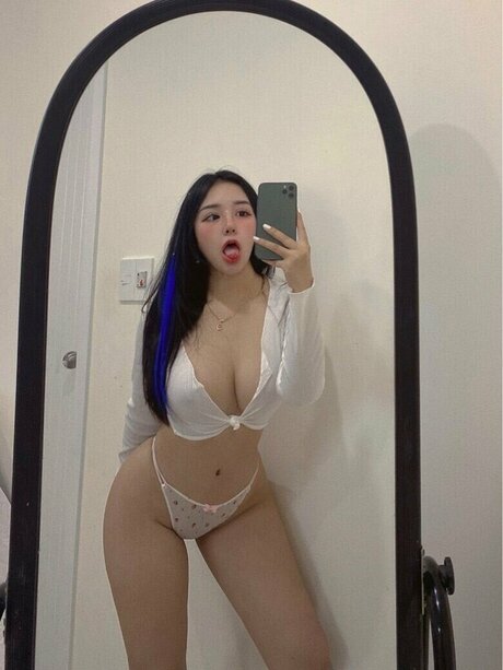 ChanChan97 beautiful model pictures