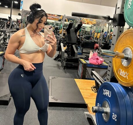 Karen Cantu model high quality pics