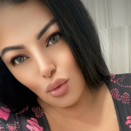 thickjenna vip star pretty image