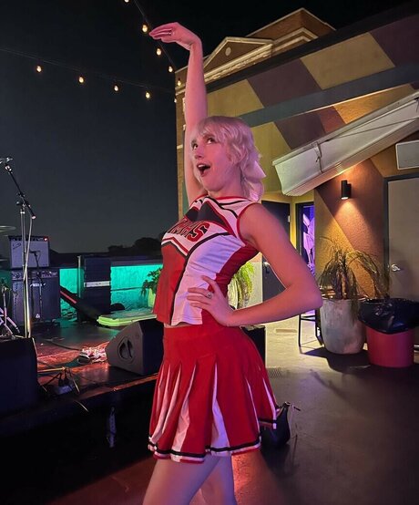 Girlpuppy actress pics