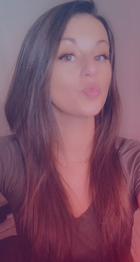 Lauralie beautiful star photos