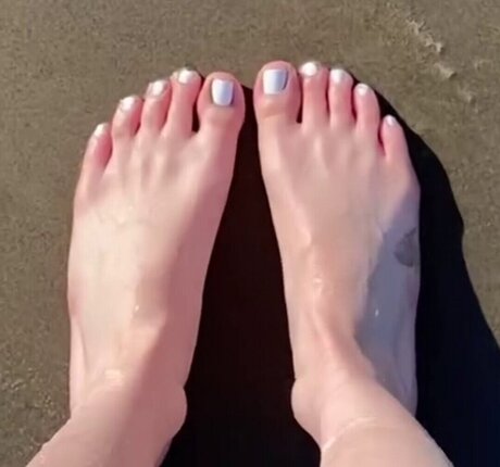 charlize erotic actress img