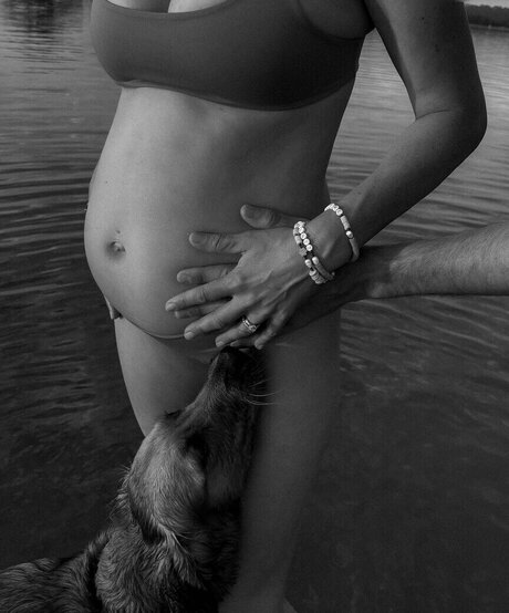 pregnant ebony onlyfans free naked img