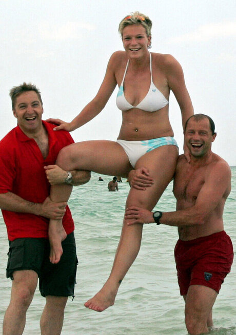 Prominent naked model pic