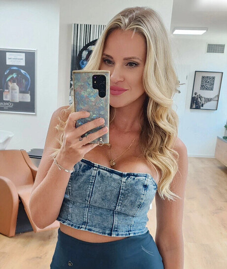 whore wife onlyfans beautiful naked photos