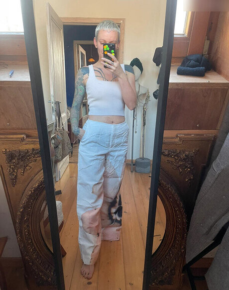 cougars onlyfans beautiful pic