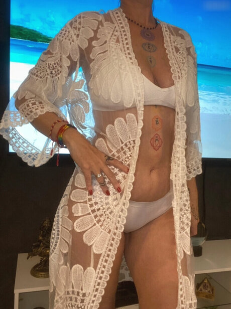 Vinted eBay pornstar naked photos