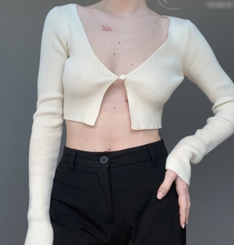 blonde secretary onlyfans beautiful pic