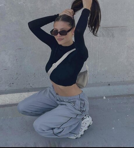 Videozeugs art model pics