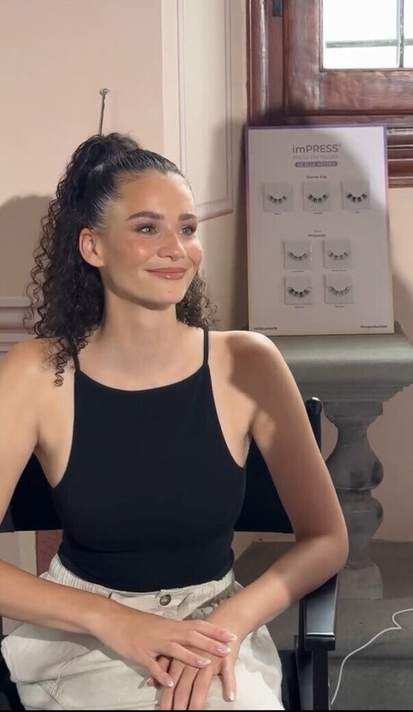 leather leggings onlyfans hd photo