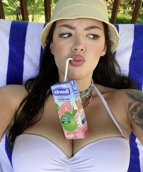 whore wife onlyfans erotic pic