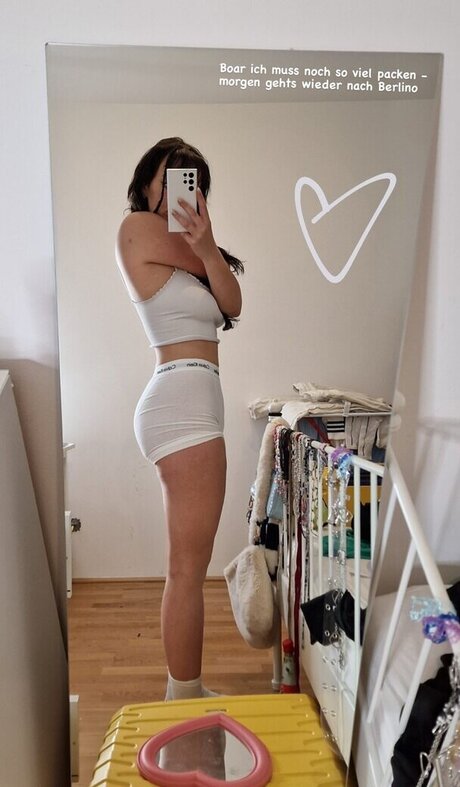 Sophodoph model adult image