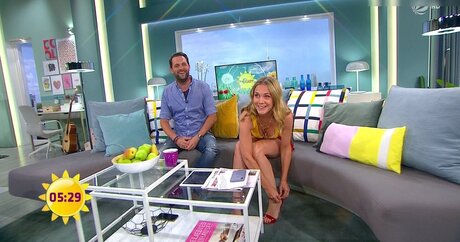 blonde nude onlyfans erotic gallery