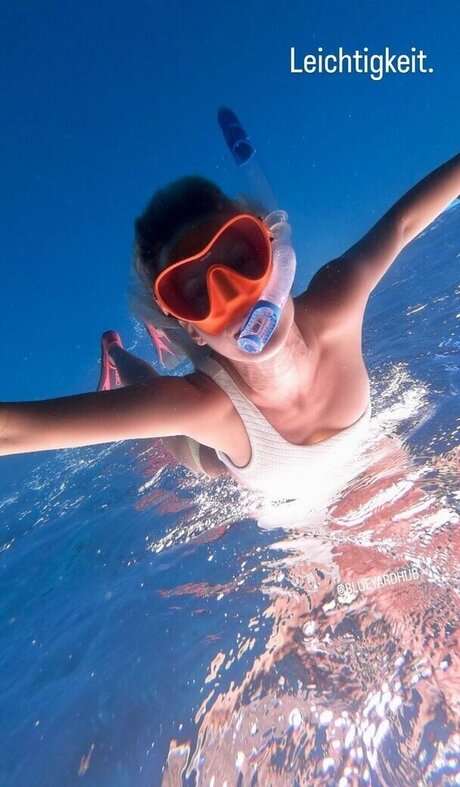 Annika Zimmermann model hd image