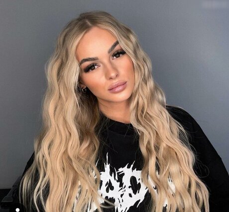 squirt teen onlyfans adult picture