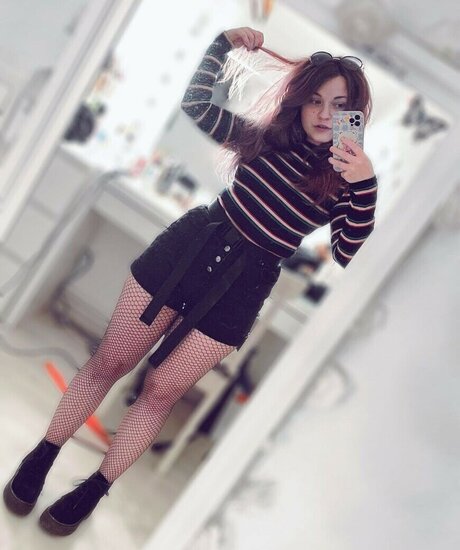 Lena Vanille perfect model galleries