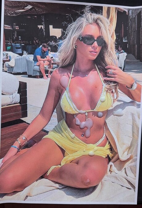 Cum Tributes hot model img