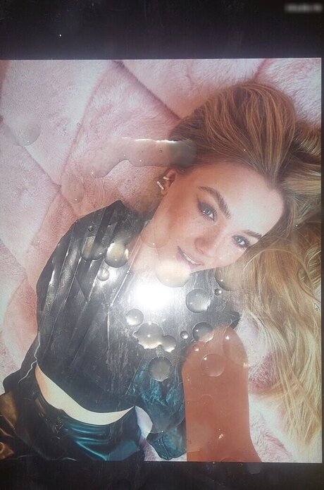 Cum Tributes nude model photos