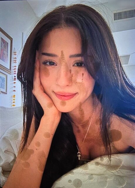 Cum Tributes pornstar exclusive image