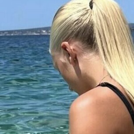 Ellie Maack pornstar sexy archive